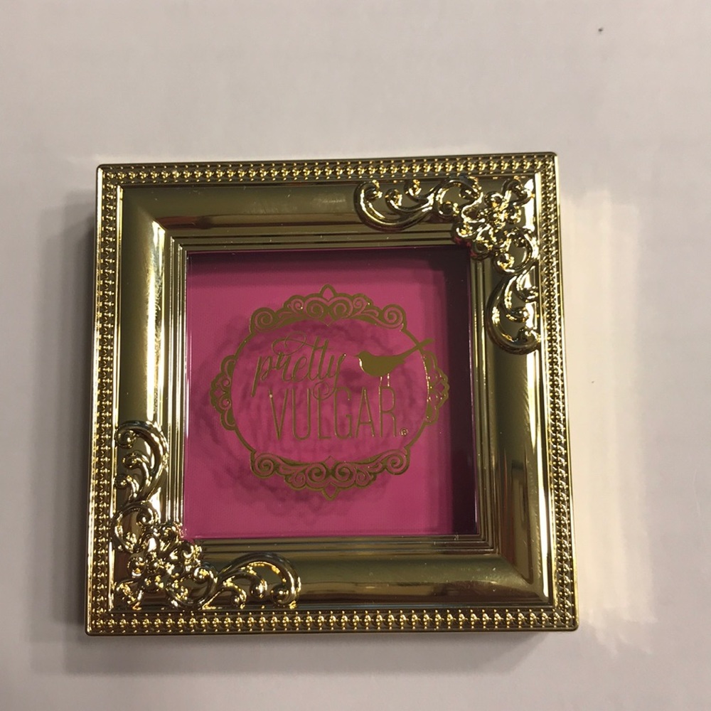 Pretty Vulgar Blush